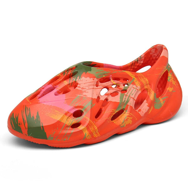 Summer men casual sandals outdoor women beach shoes fashion indoor slippers high quality lazy Hole shoes couple 35-48 multicolor