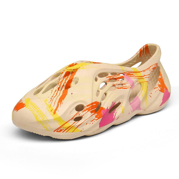 Summer men casual sandals outdoor women beach shoes fashion indoor slippers high quality lazy Hole shoes couple 35-48 multicolor